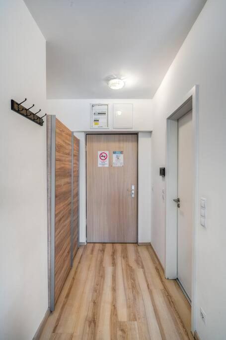 Elagant City Nest Two Budapest Exterior photo